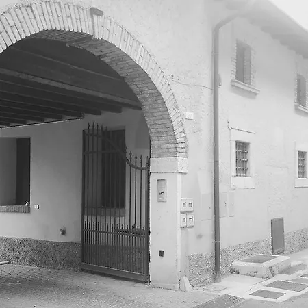 Country House Lonato
